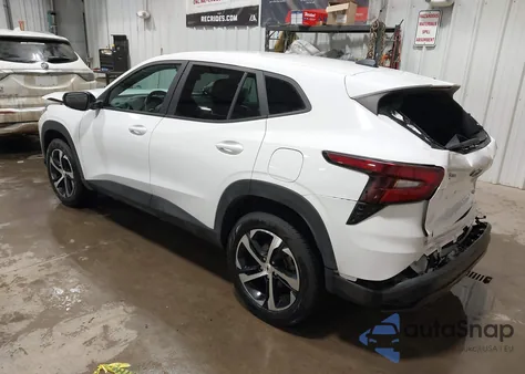 2025 Chevrolet Trax Fwd 1Rs z USA, uszkodzony, nr VIN KL77LGEP4SC007536